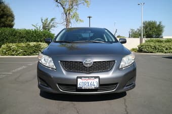 2009 Toyota Corolla LE - $9500 2