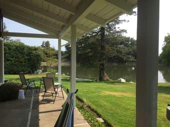 Bedroom in Lakeside House -15 min drive to SU - $1550 3