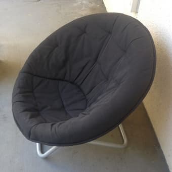 Selling: electronics, chair, bookcase, backpack, suitcase and  more 2