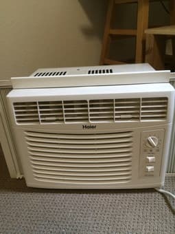 AC unit - immediate sale 1