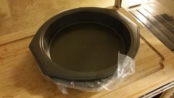 Frying pans, pots, cast iron, Chinese woks 3