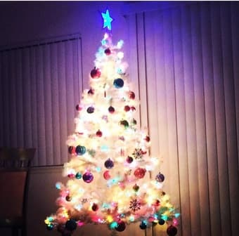 Artificial 6ft Christmas Tree w/lights & ornaments for sale 1