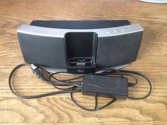 Selling: electronics, chair, bookcase, backpack, suitcase and more 3