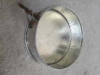 Spring form pan $5 1