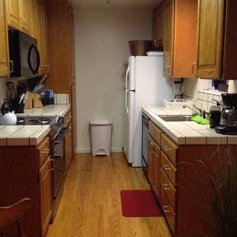$795 + utilities bedroom in Palo Alto near California Ave 3