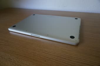 Selling Macbook Pro Retina (15 inch) $1150 3