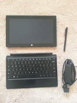 Microsoft Surface Pro 1 128 GB Tablet + Keyboard - $400 1