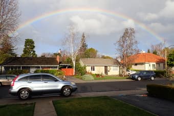 $1150 Beautiful Sunny Bedroom in 5 Bed/3 Bath - $1150, Avail. Oct 1 3