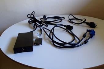 Dell XPS workstation laptop, monitor, wireless keyboard 2