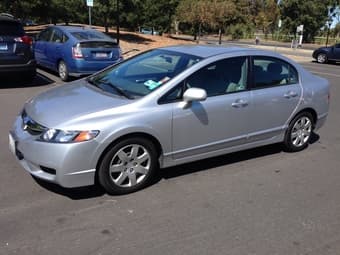 2009 Honda Civic LX: 51,000 miles, $12,500 OBO 3