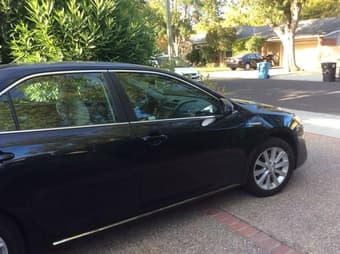 2014 Toyota Camry Hybrid XLE -14,000 miles - excellent - $21,000 2