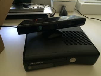XBOX 360 4GB $80 1