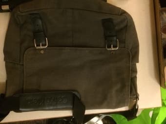 Razor blade, crossbody bag 2