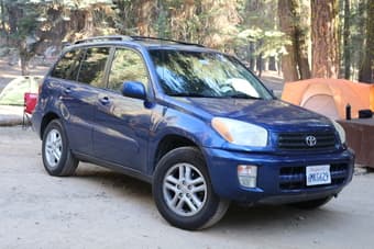 2002 RaV4 L - great condition! 2