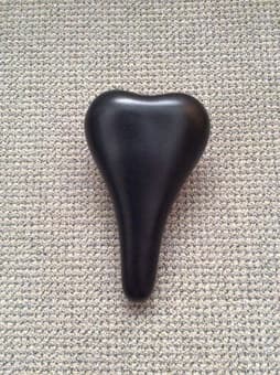 Selling almost new bike seat $10 1
