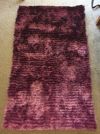 Rug and lamp for sale! Both in excellent condition! 2