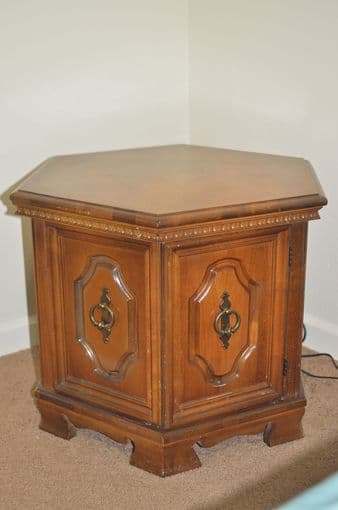 Moving sale, everything must go, update 3