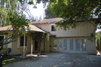 Beautiful spacious private bedroom (10 minutes to Palo Alto Caltrain) 1