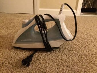 Xing's Moving Sale-Brita Water Filter/Ice Mold/Iron$/Laundry basket 3