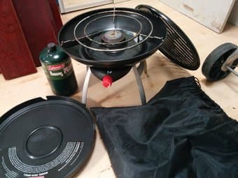 Charcoal grill and traveling stove 2