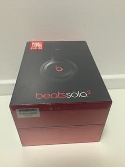 Sweet pair of Beats headphone 1