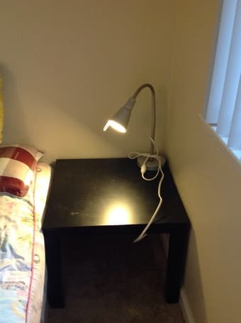 corner table-lamp-chair 1