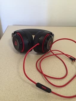 For Sale: Beats Studio 2.0 Wired OverEar Headphone - Black $160 1