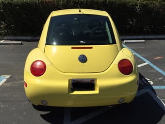 Yellow VW Beetle, year 2000, 171254 mi - $1343 3