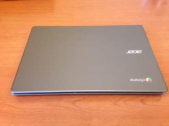 ASUS C300 13.3 Inch Chromebook (Intel Celeron, 4GB, 32 GB SSD, Black) 2