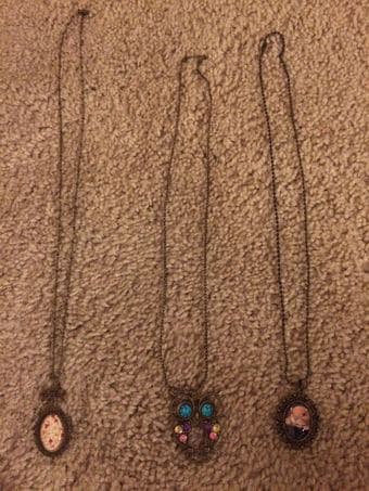 Final Sale-Retro Sweater Chains/Necklaces-$5 each 1