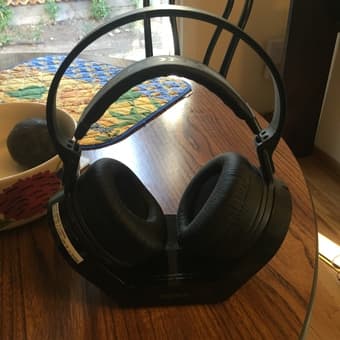 Sony Wireless Stereo Headphones $25 1