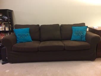 Moving sale! Couch, Coffee table, Table/Chairs, Dresser 3