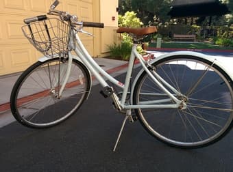 *****Globe Daily 1 Women's bike Small Size****** 1