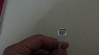 Apple dongle / Mini DisplayPort to VGA Adapter $20 3