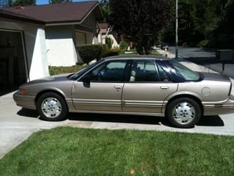 1996 Oldsmobile Cutlass Supreme - 67,000 miles & $2,000 OBO (MUST SELL!) 1