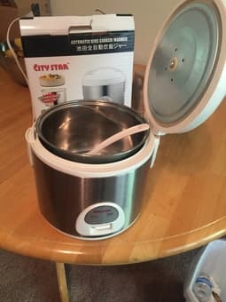 Automatic rice cooker for sale $15 2