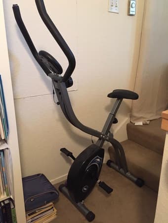 indoor exercise bike for sale (as is: $10) 1