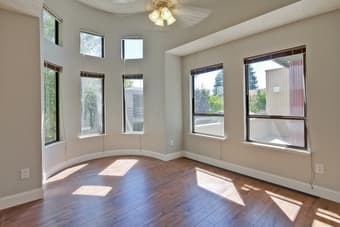 Single room in spacious apt near Mt View Caltrain - $1100-$1200 3