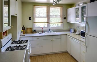 1BR in 4BR House 3
