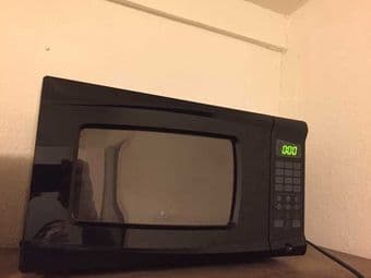 30$ Microwave Oven 1