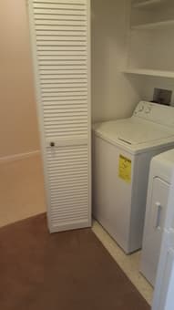 $1225 - Room available in quiet 3 BR apartment in Palo Alto 3