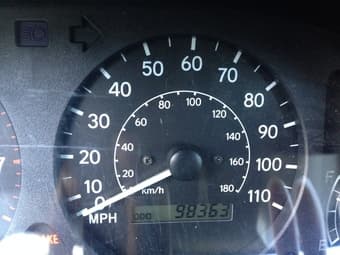 1999 Chevrolet Prizm/LSi  Low mileage(98K miles) $2800 2