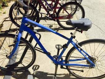 WOMEN'S BIKE For Sale $150 OBO 1