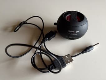 Portable Speaker: XSPLUS VACUUM SPEAKER-- $5 2