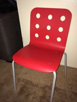 $40 for modern Table, 2 chairs, and accessory 1