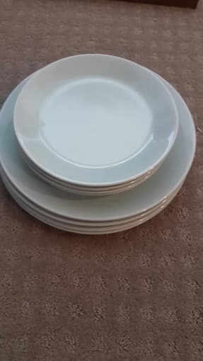 IKEA plates + bowls -$7 1