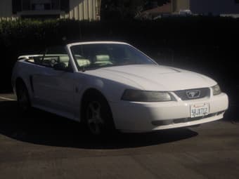 2004 Mustang Convertible - $ 3500 2