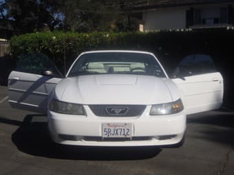 2004 Mustang Convertible - $ 3500 3