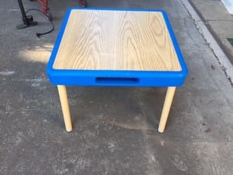 Fisher-Price play table $6 1