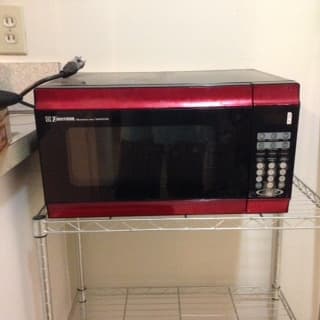 Microwave $20 obo 1